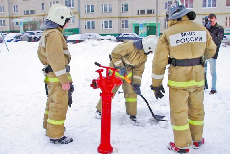 Добыть воду из-под снега: нелёгкий квест для МЧС