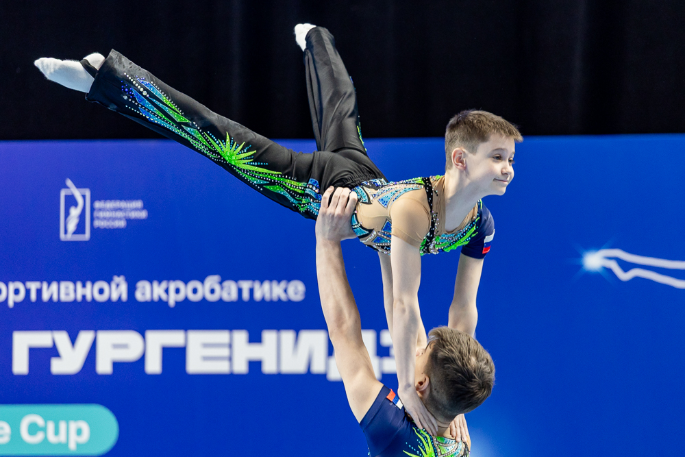 Международный турнир по спортивной акробатике в Одинцово