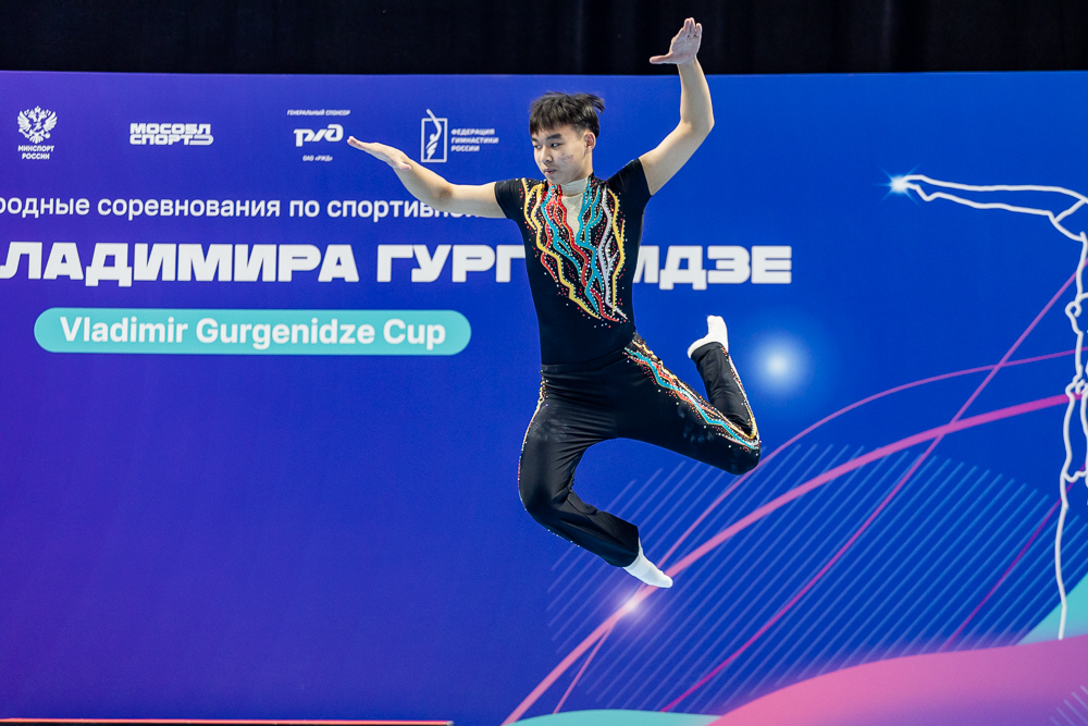 Международный турнир по спортивной акробатике в Одинцово